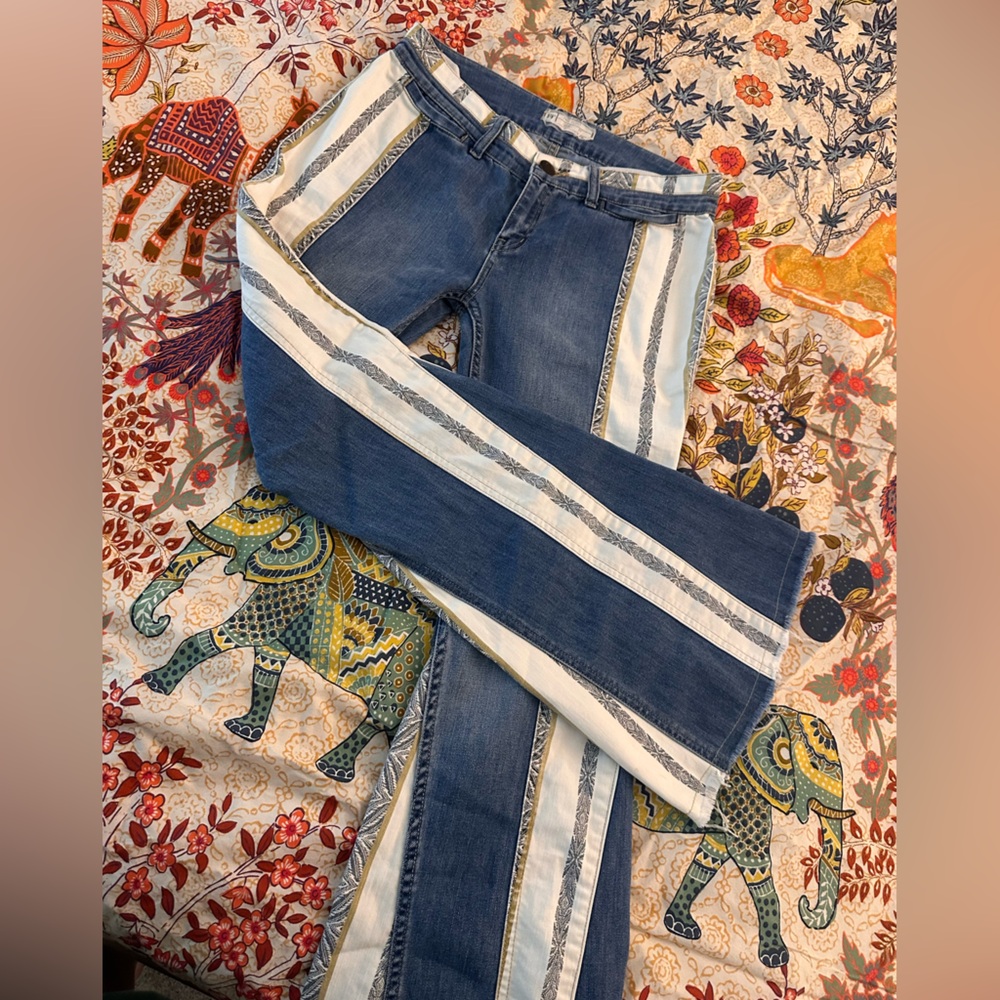 The last concert jeans you’ll ever buy.